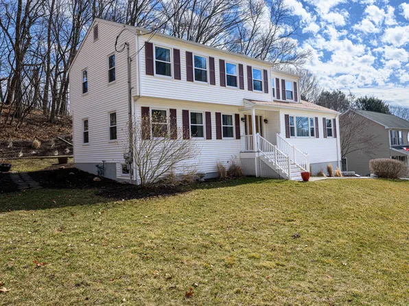 27 Shelton Street, Derby, CT 06418