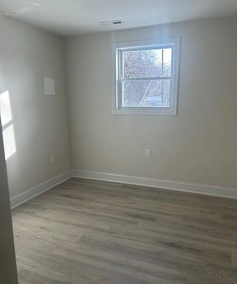 Helena Pl — Photo 3