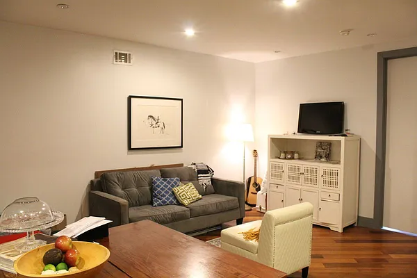 Rented by Rentopia | media 13