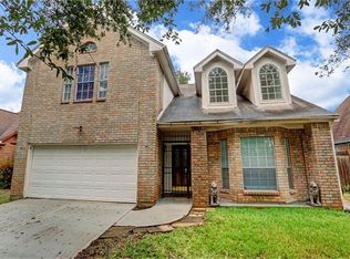 13546 Quetzal Ln, Houston, TX 77083