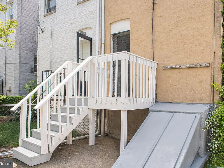 2609 Lauretta Ave — Photo 20