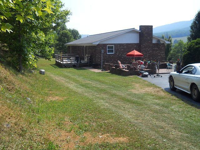 2nd image of 3067 Laurel Bed Rd