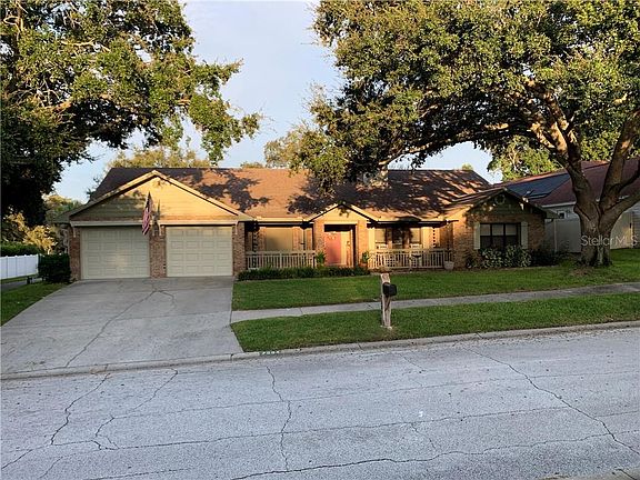 5th image of 7504 Drew Oak Dr