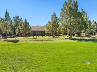 889 Willet Ln, Redmond, OR 97756
