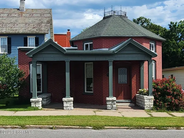 3 Kingsbury Avenue, St Johnsville, NY 13452