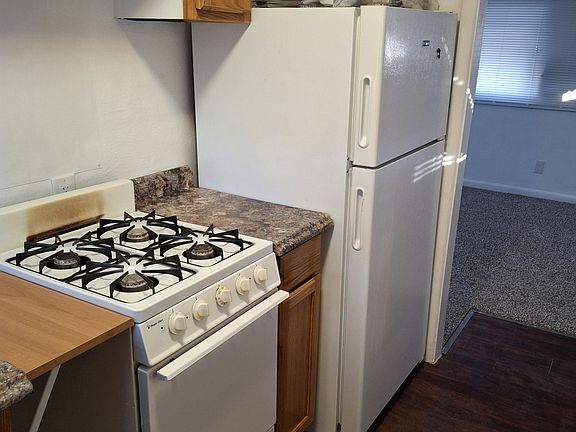 2nd image of 5133 Thatcher Ave APT A
