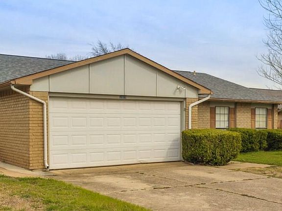 3rd image of 2319 Pennington Dr