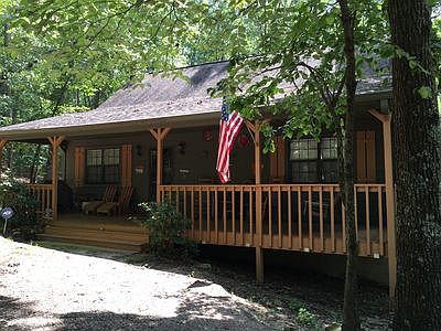 1st image of 25 Pickwick Woods Cv