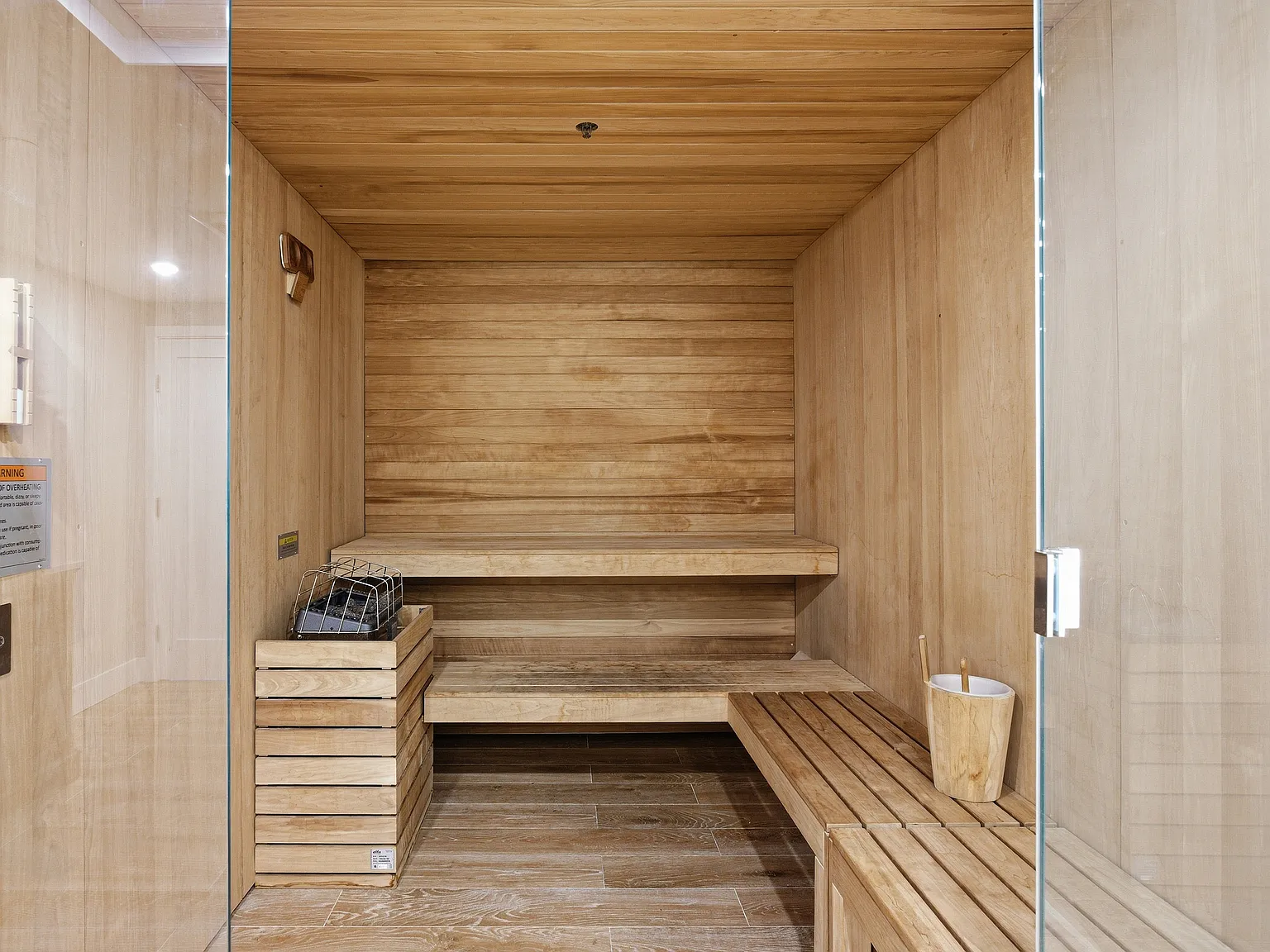 Veranda Apartments — Photo 4