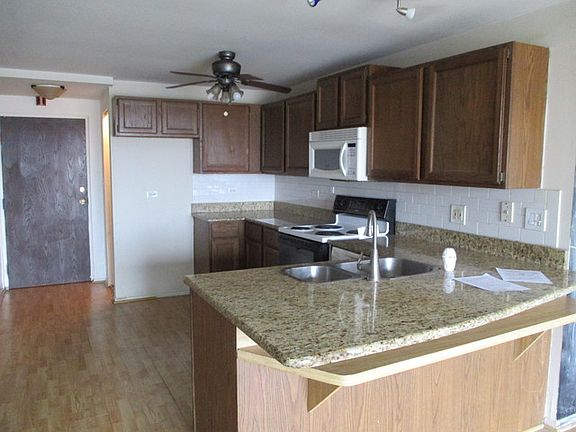 4th image of 5400 Walnut Ave Unit 709