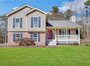 2320 Fortune Dr, Dacula, GA 30019