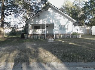 1548 Azalea Ave, Waycross, GA 31501