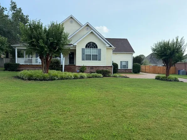 103 Sherwood Cv, Batesville, MS 38606