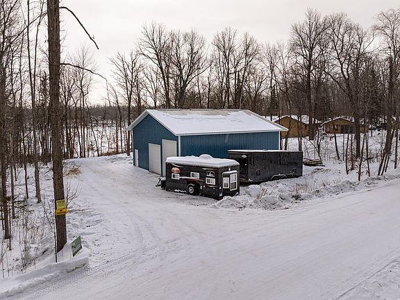 5th image of 3698 Maple Dr NW