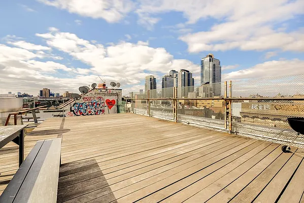 Rented by Compass | media 10