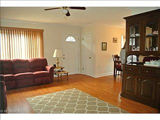 4th image of 2645 Fairland St
