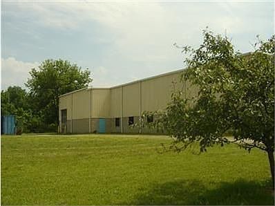2nd image of 331 Industrial Dr