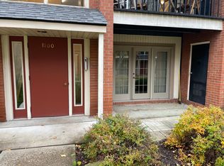 1100 College Park Dr APT 3, Coraopolis, PA 15108