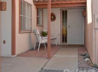 461 N Calle Del Chancero, Green Valley, AZ 85614