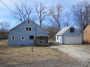 38200 N Lee Ave, Spring Grove, IL 60081