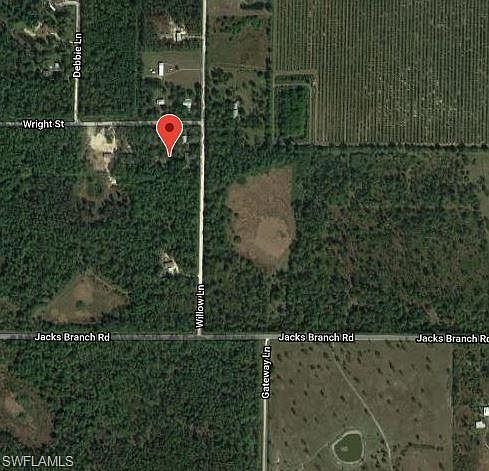2nd image of 1114 Willow Ln