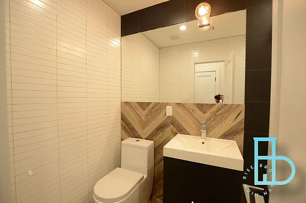 Rented by Brooklyn High Rise LLC | media 29