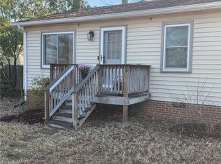 1399 Mercer Rd, Gloucester Point, VA 23062