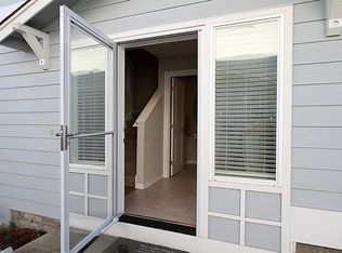 402 Taylor Ave NW #A, Renton, WA 98057