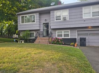 18 Walnut St, Morristown, NJ 07960