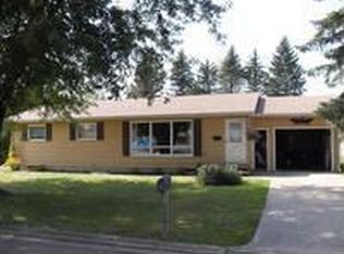 715 Maple St, Breckenridge, MN 56520