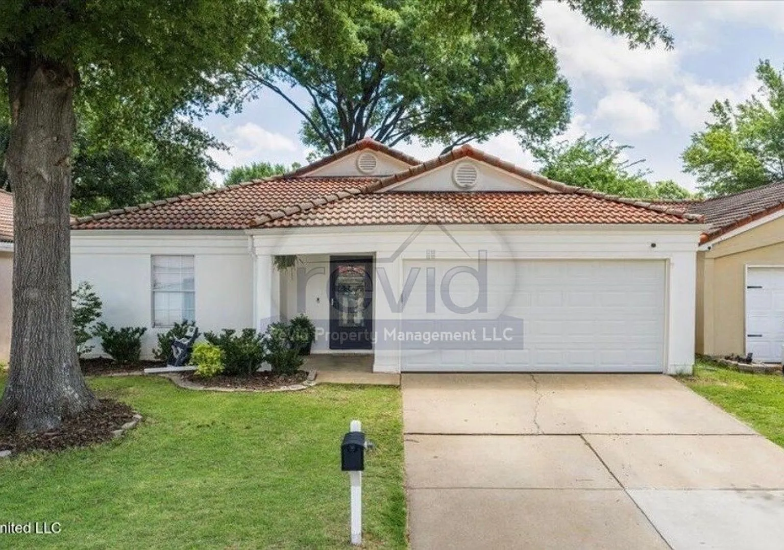 7194 Atterbury Cir. E. — Photo 1