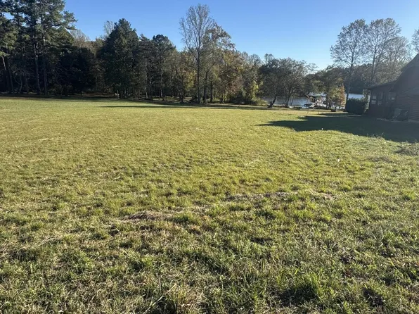 31 Spring Harbor Dr #31, Spring City, TN 37381