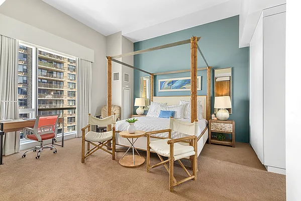 Rented by Douglas Elliman | media 16