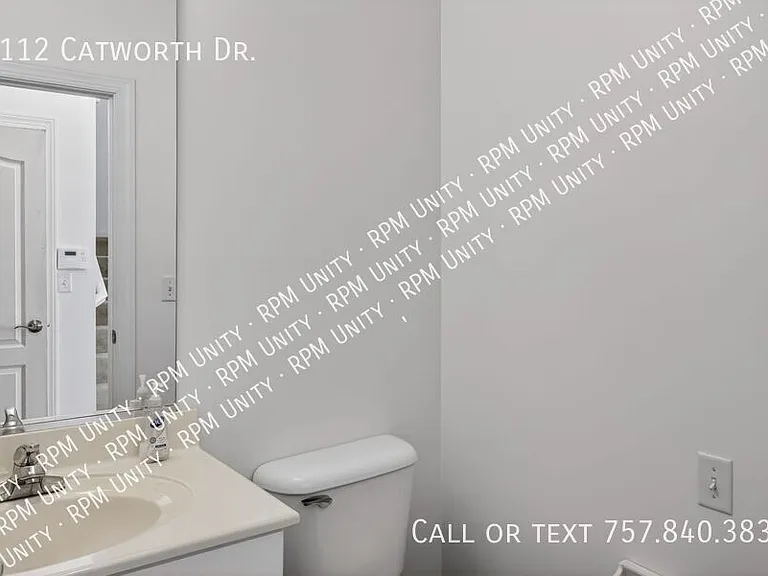 2112 Catworth Dr — Photo 38