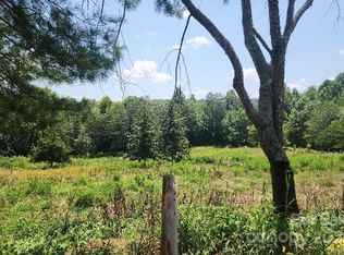 1044 Rays Pl, Lenoir, NC 28645