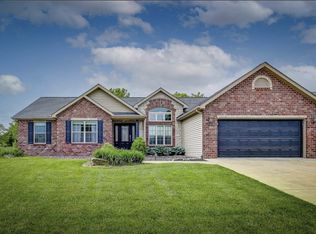 1401 Winchester Grove Ct, O'Fallon, IL 62269