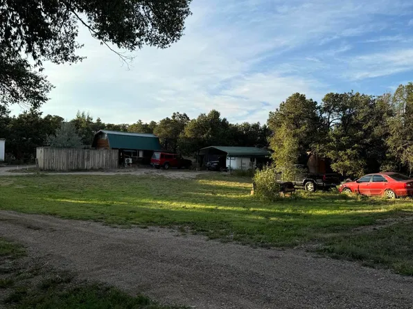 224 Cabrestro Blvd, Questa, NM 87556