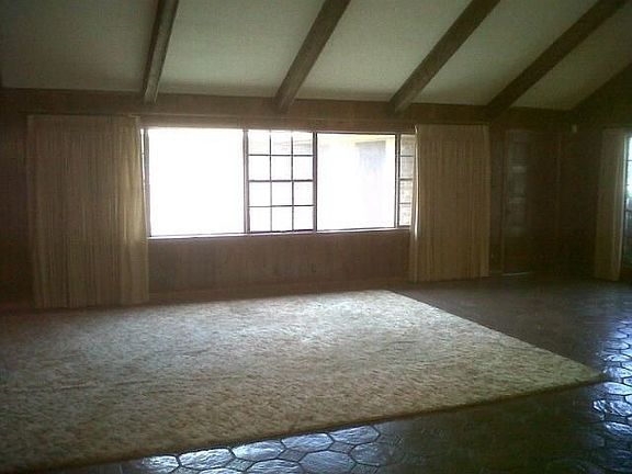 2nd image of 2400 22nd St