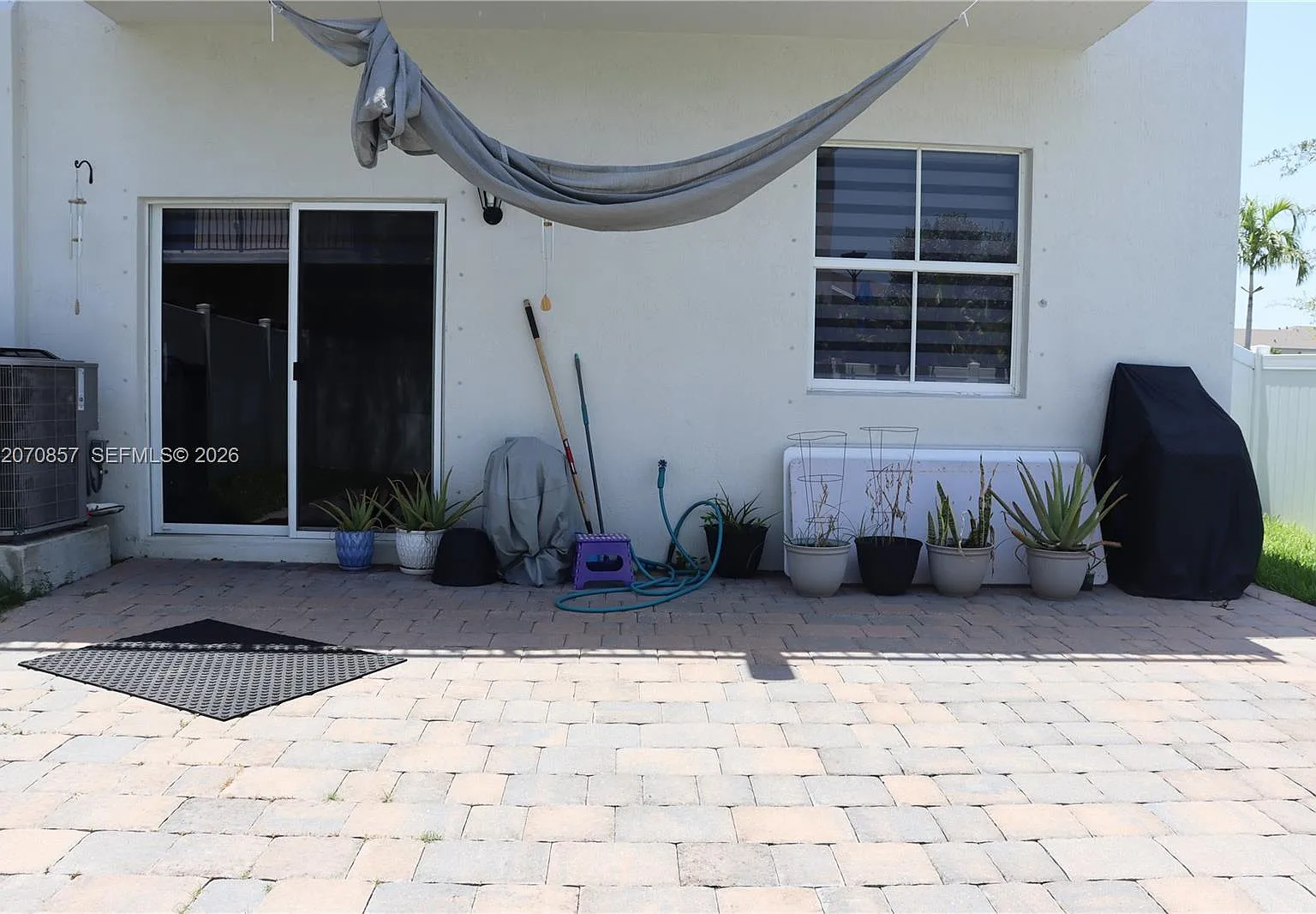4 bed, 1757 sqft, $3,300 — Photo 2