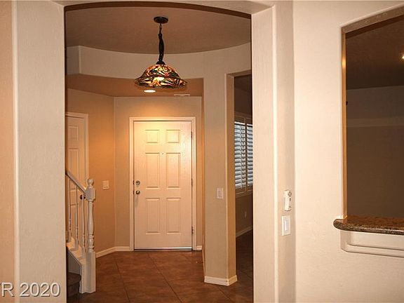 2nd image of 8813 Briar Bay Dr