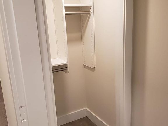 3rd image of 2918 E Cherry St #2918F