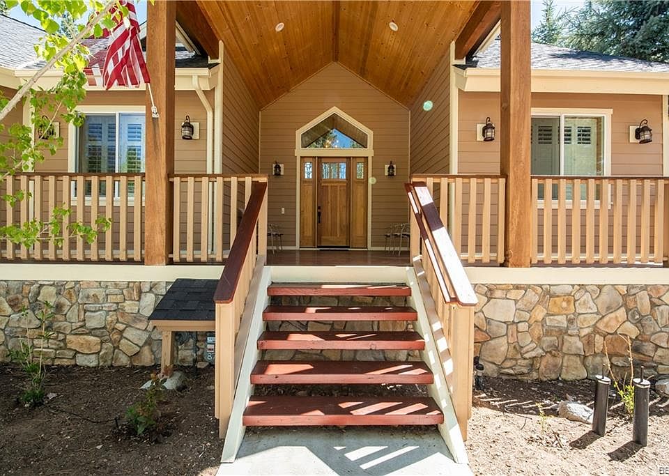 1st image of 41549 Eagle View Dr