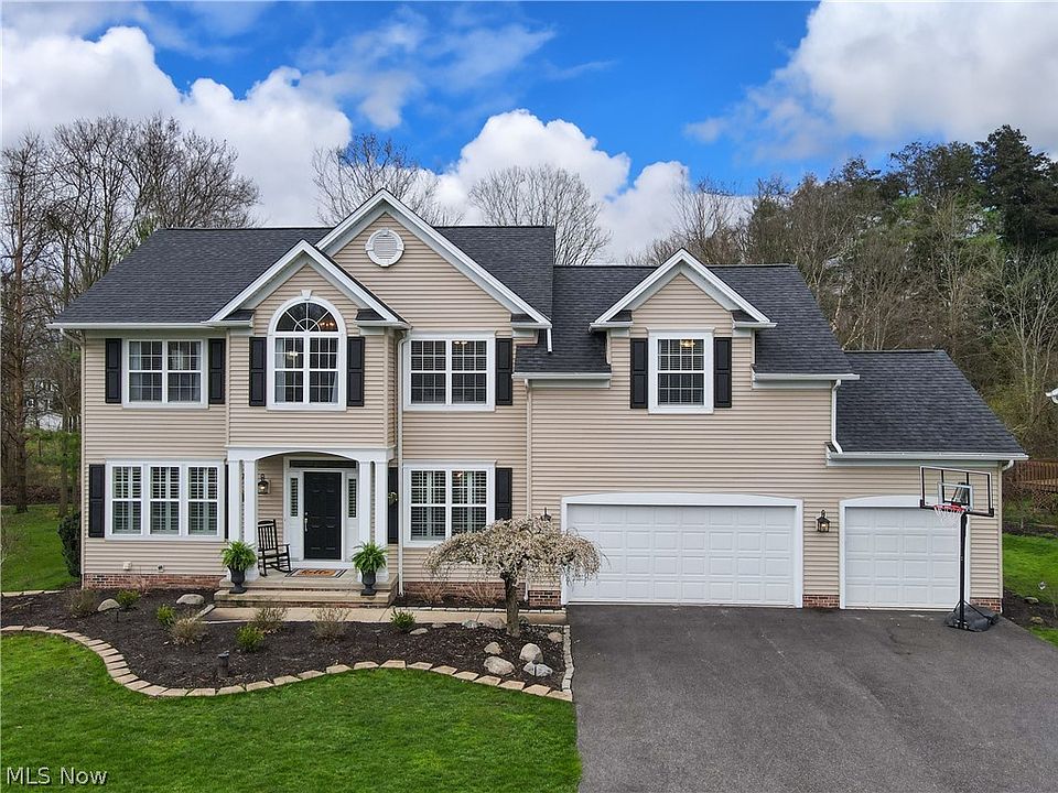 1st image of 107 Alderwood Trl