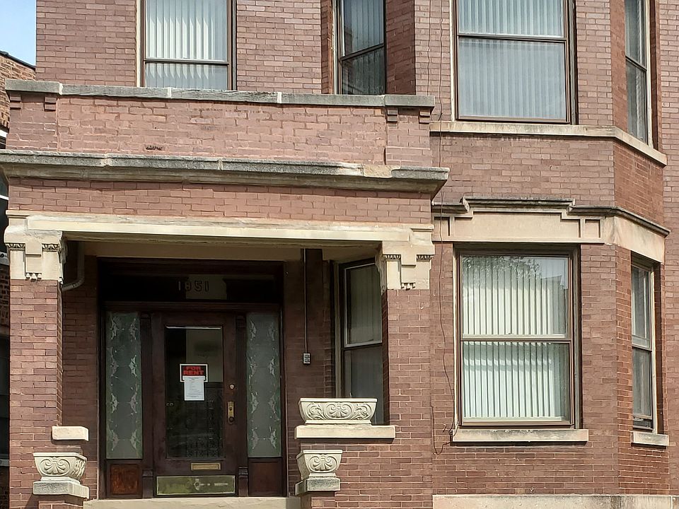 Beautiful, vintage, on quiet block, around the corner from park, well-maintained 3-unit brick building. Rental on 2nd floor. Cyclone fence removed. Currently landscaping parkway. Window cleaning soon.