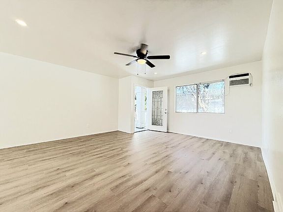 2nd image of 3173 Fairmount St