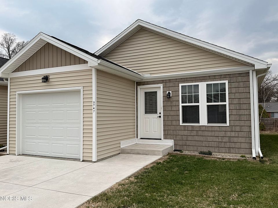 1st image of 5747 Aurora Pl #23