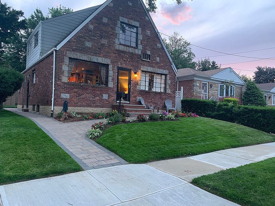 1st image of 6452 213th St