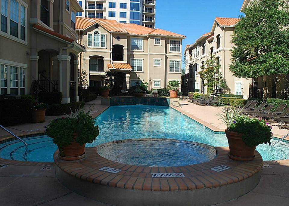 Welcome to The Reata at River Oaks