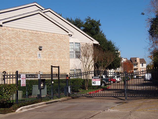 2nd image of 12550 Whittington Dr #4/410