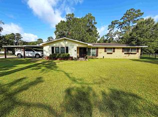 390 N Mayhaw Dr, Vidor, TX 77662
